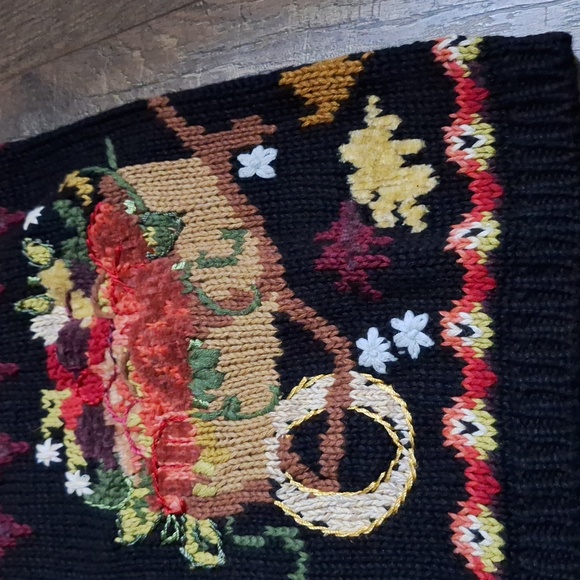 Heirloim Collectibles Vintage Cardigan - Picture 4 of 14